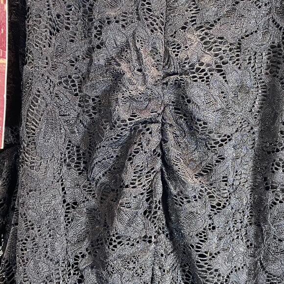 EMERALD SUNDAE Juniors' Black Lace V-Neck Asymmetrical Bodycon Mini Dress SZ XL - Picture 6 of 13